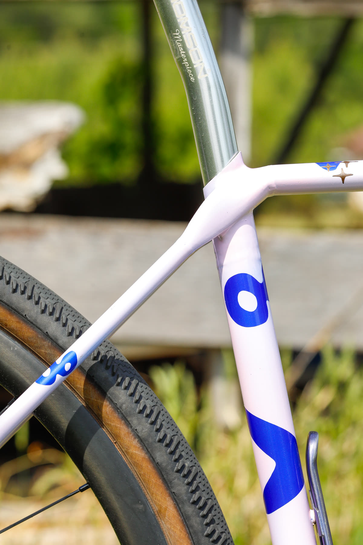Seat stay and top tube junction detail